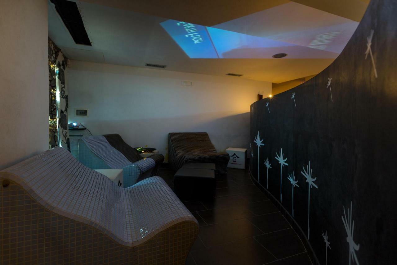 Silver Hotel Матіно Екстер'єр фото